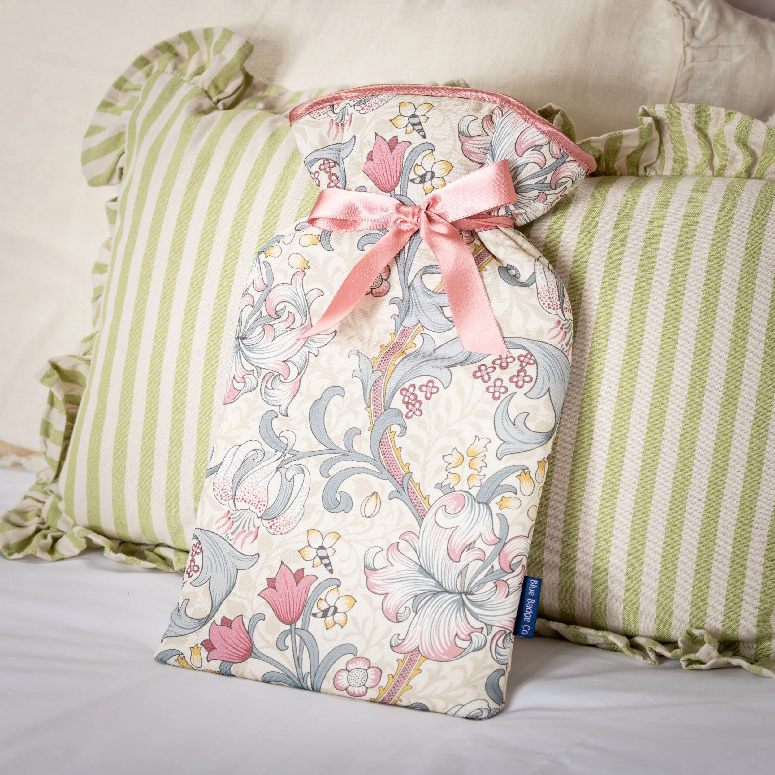 Large Hot Water Bottle in William Morris Golden Lily Plum - Image 3